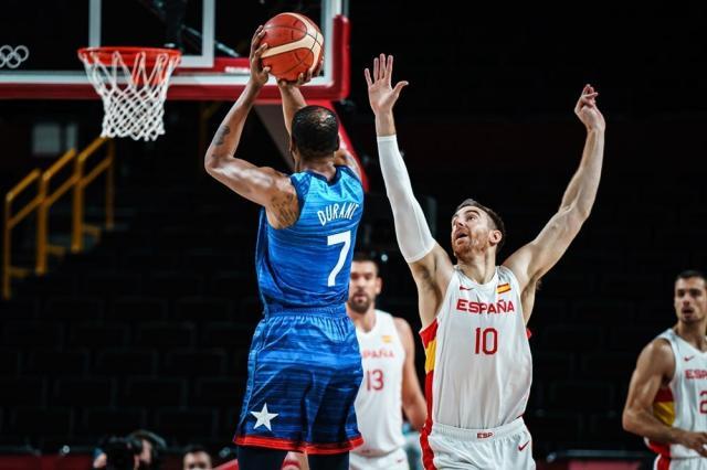 鲸鱼直播nba-路标38分惊出美国冷汗 后场防线成梦之队冲冠大患